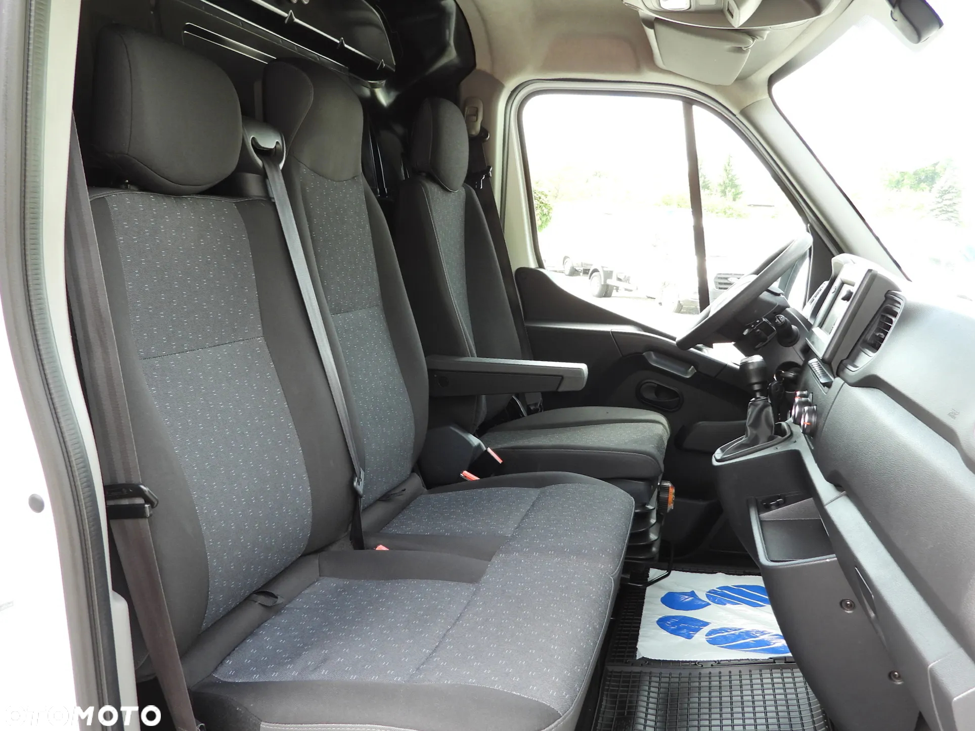 Opel MOVANO FURGON KLIMATYZACJA LEDY 150KM [ 273051 ] - 39