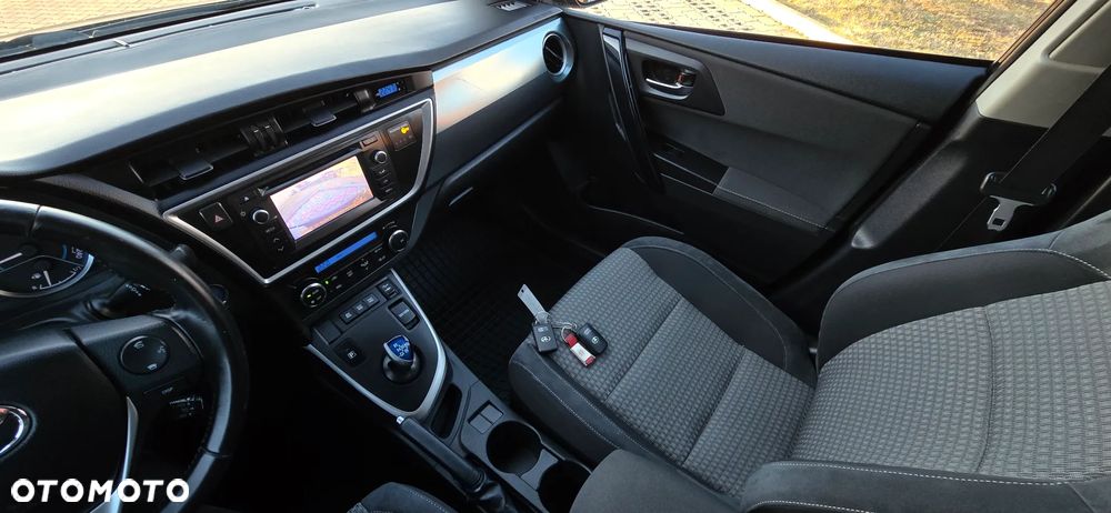 Toyota Auris - 40