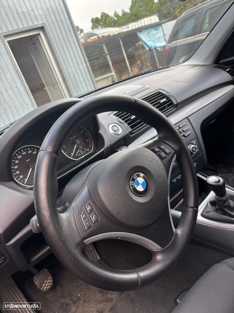 BMW 118 d Line Sport - 28