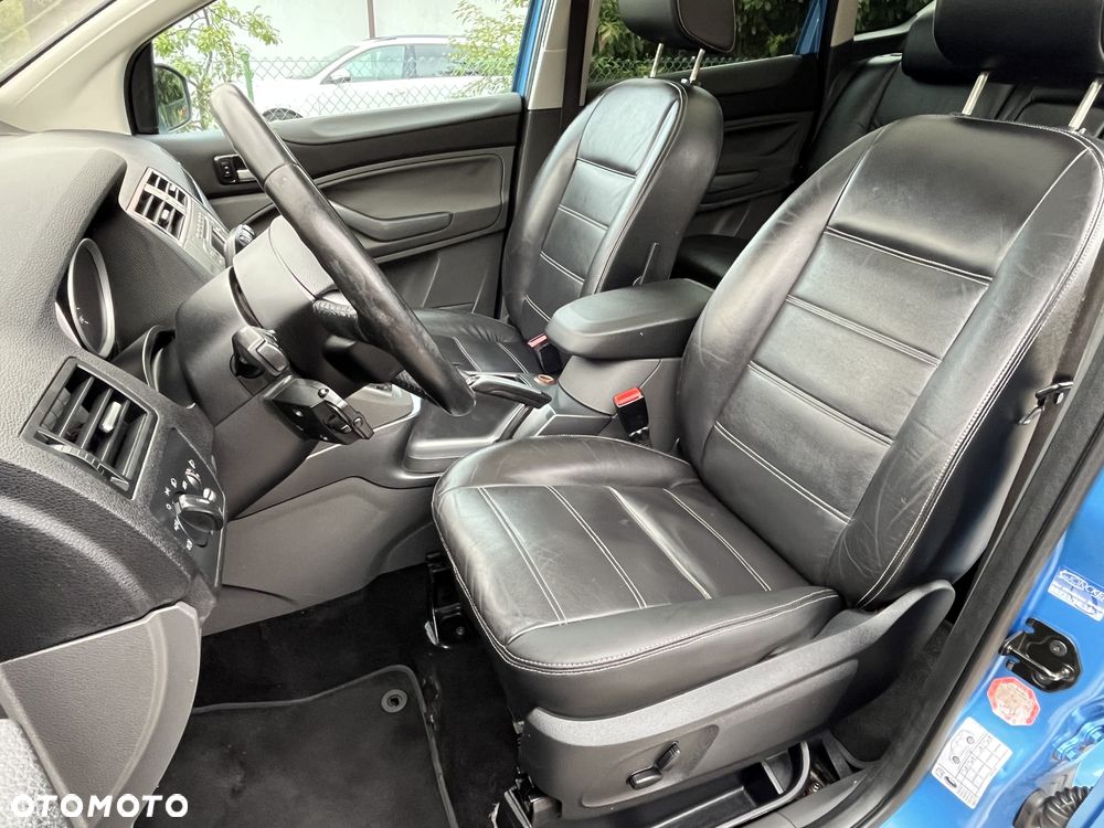 Ford Kuga 2.0 TDCi 4x4 Titanium - 14