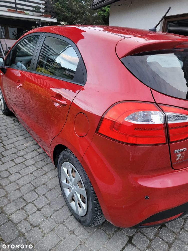 Kia Rio 1.2 M - 5