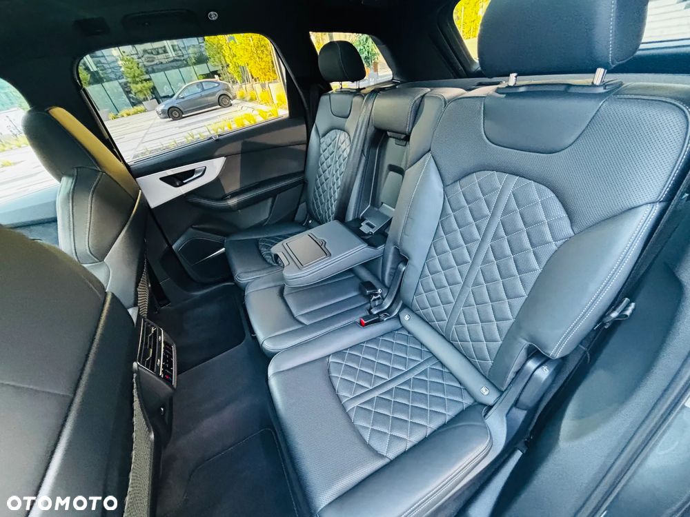 Audi Q7 50 TDI mHEV Quattro S Line Tiptr - 30