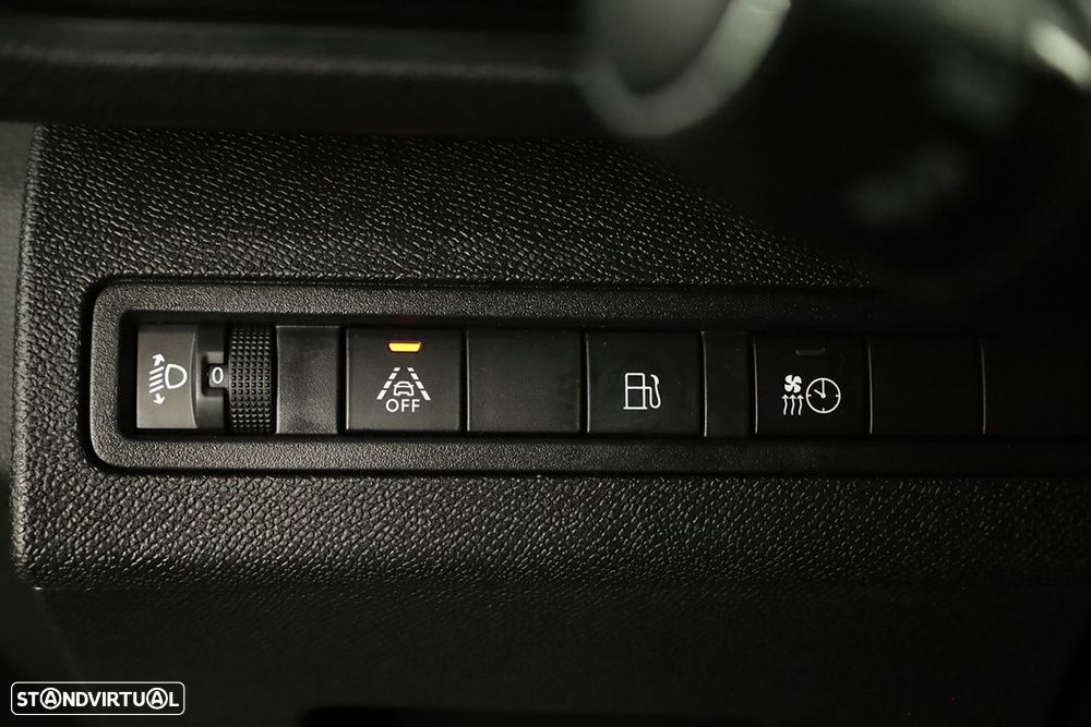 Peugeot 3008 1.6 Hybrid Allure e-EAT8 - 21