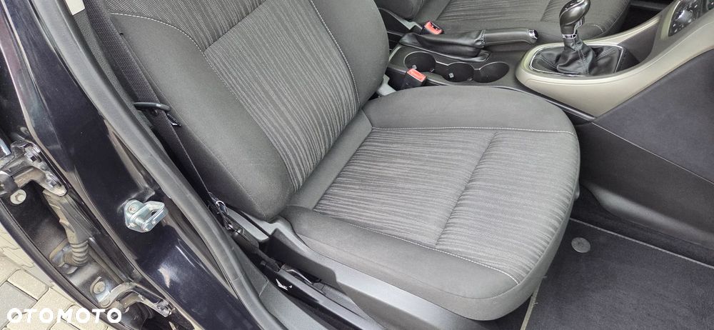 Opel Astra 1.4 ecoFLEX - 33