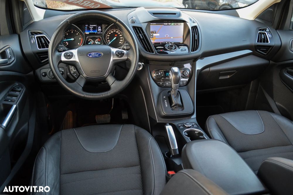 Ford Kuga 2.0 TDCi 4x4 Aut. Titanium - 23