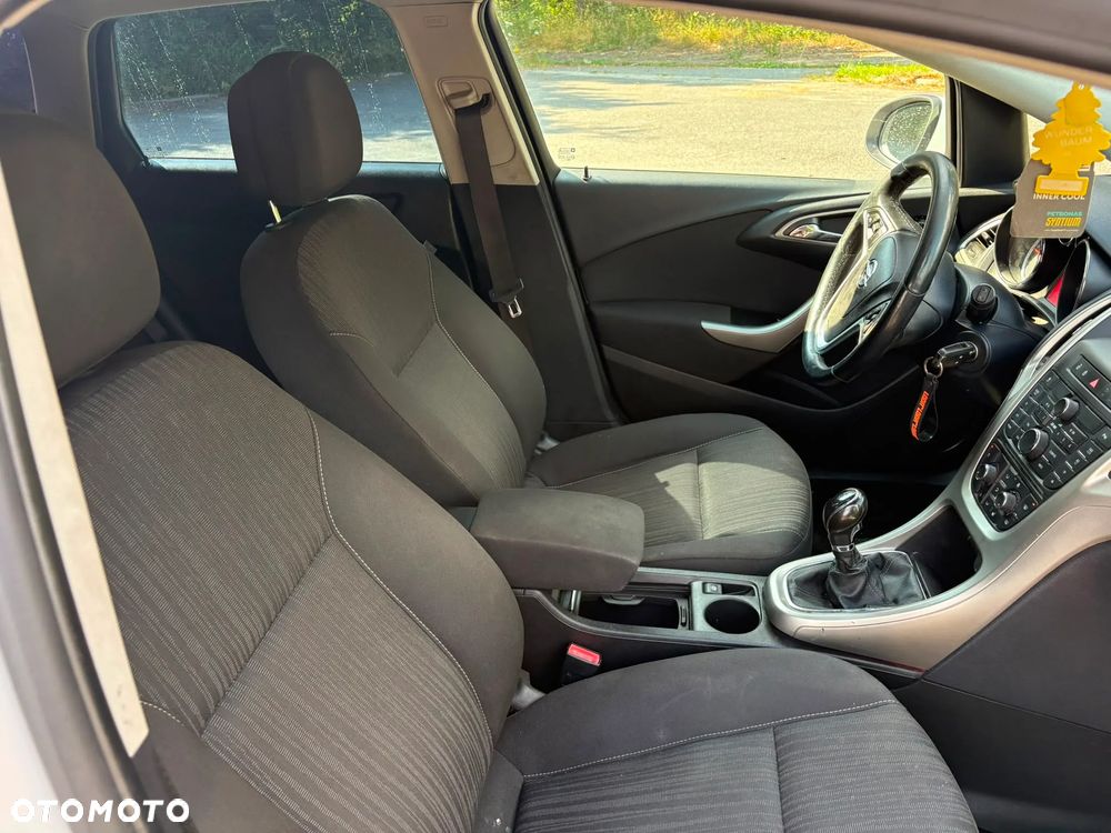 Opel Astra 1.7 CDTI - 8