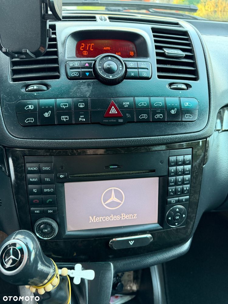 Mercedes-Benz Viano 3.0 CDI Ambiente (d³ugi) - 25
