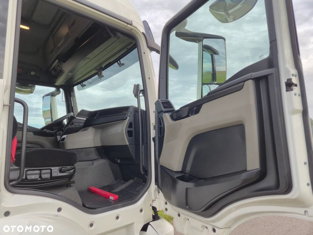 MAN TGS 470 18.400 ADR z Niemiec STANDARD 4x2 / TGX 18.360 400 510 460 500 TOP STAN / ŚWIEŻO SPROWADZONY - 27