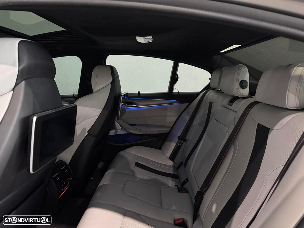 BMW M5 Standard - 13