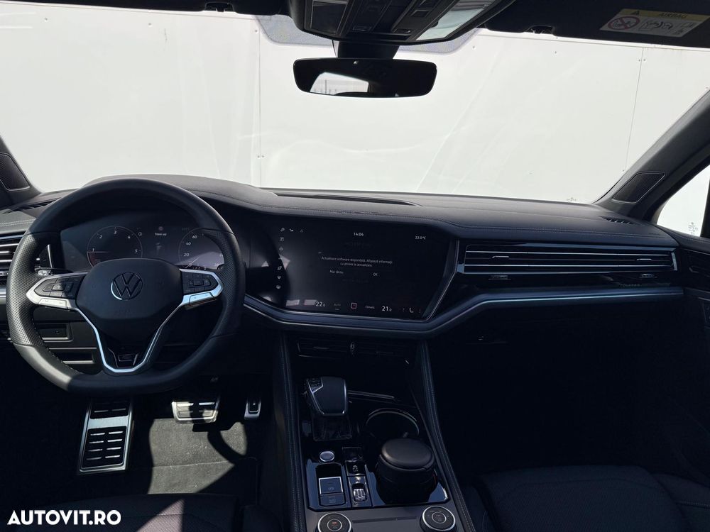 Volkswagen Touareg V6 TDI 4MOTION R-Line - 29