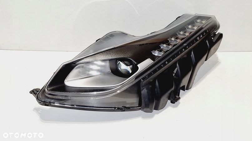 Reflektor lewy XENON FERRARI 488 GTB PISTA europa - 1