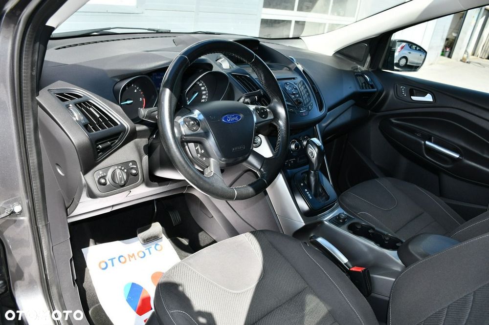 Ford Kuga - 19
