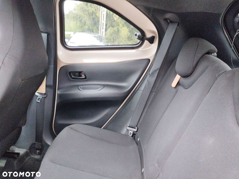 Toyota Aygo X 1.0 VVT-i Style - 13