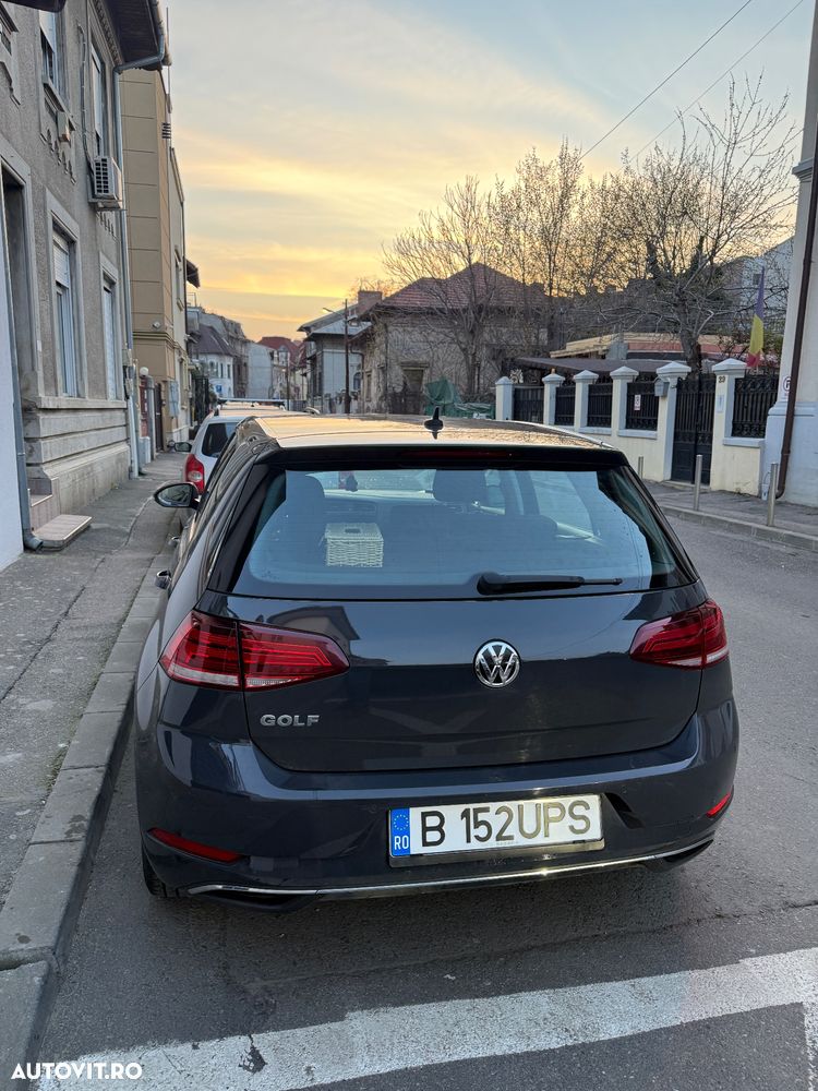 Volkswagen Golf 1.6 TDI DSG Highline - 2