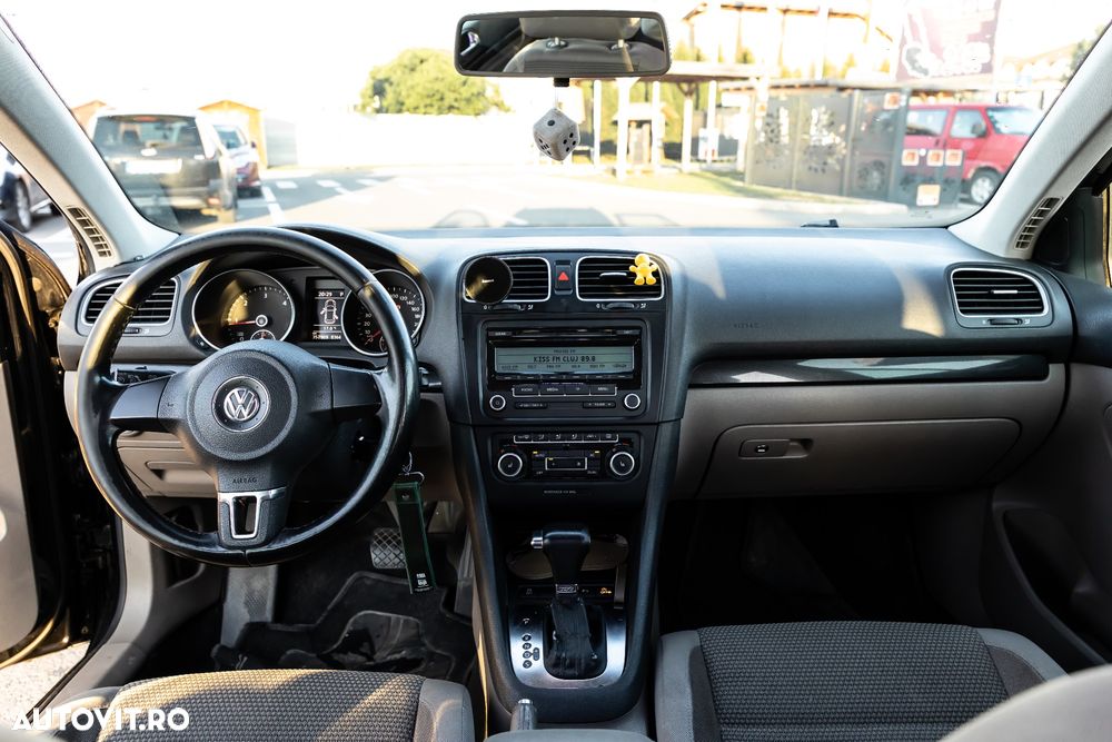 Volkswagen Golf 1.6 TDI BlueMotion Technology DPF Trendline DSG - 6