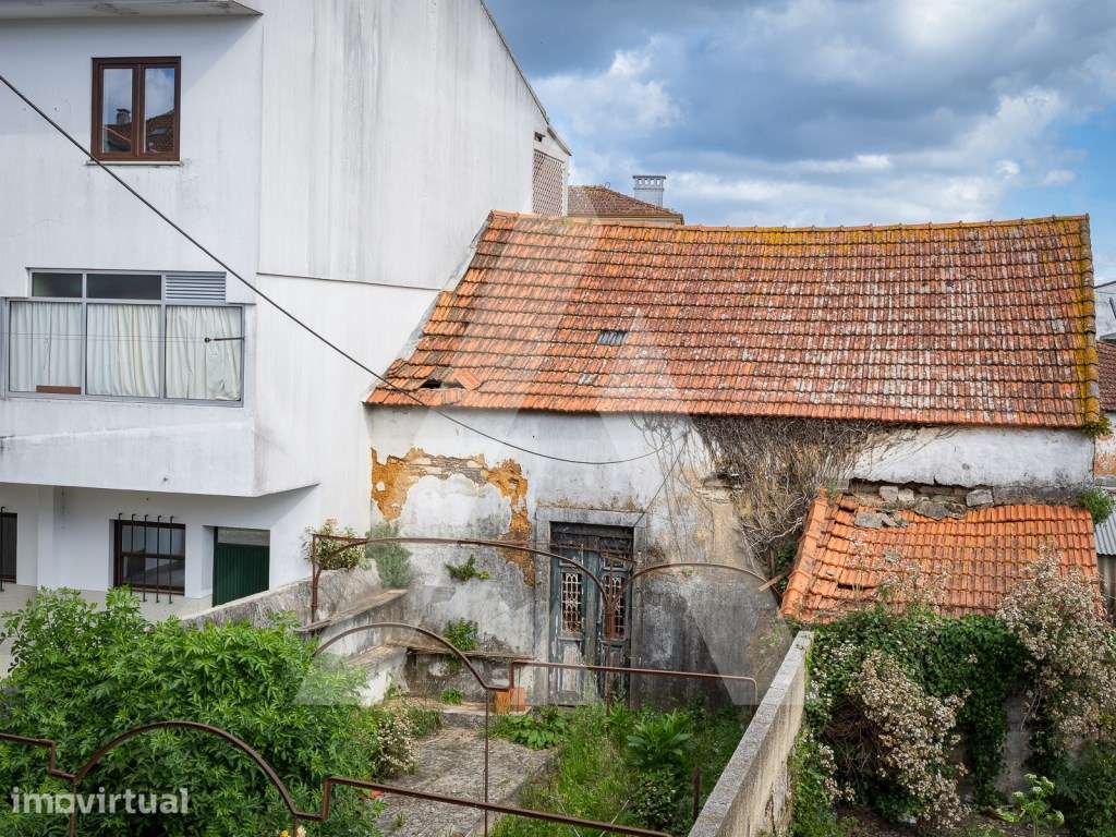 Prédio Centro Cidade de Ovar - Investimento - Grande imagem: 3/31