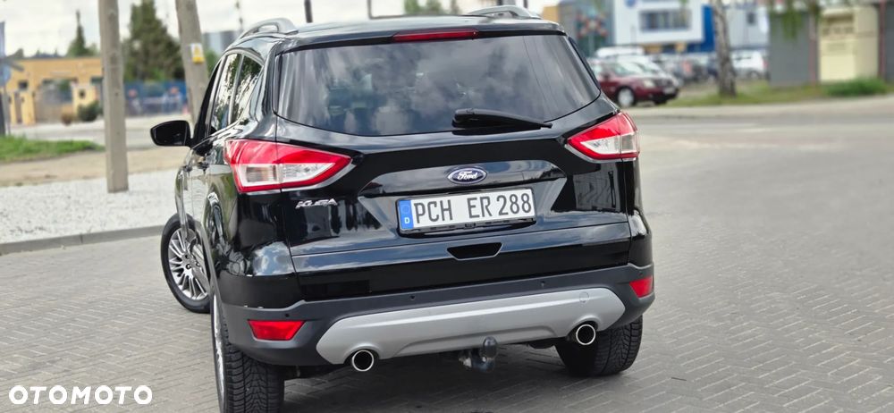 Ford Kuga 2.0 TDCi 2x4 Titanium - 13