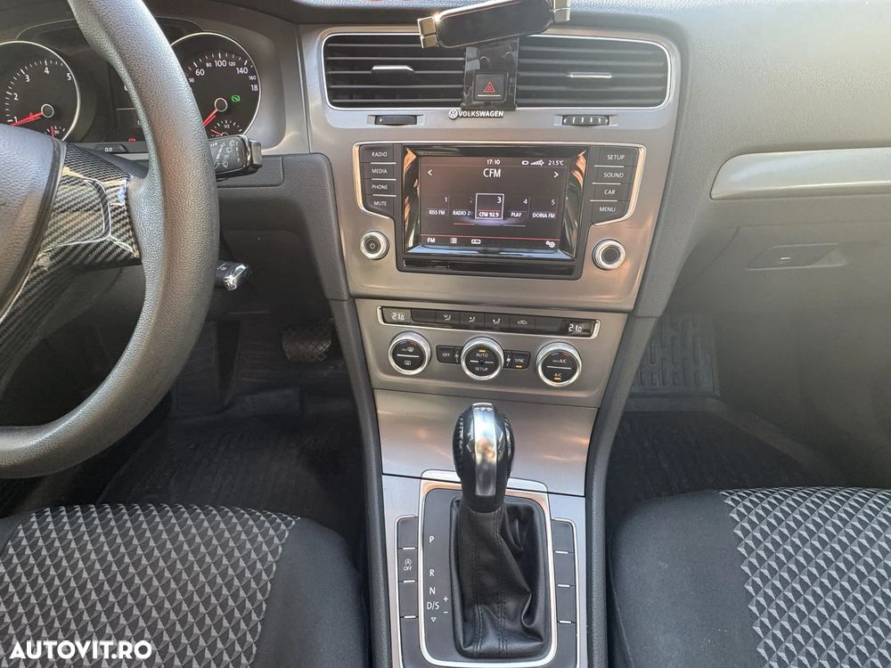 Volkswagen Golf - 7