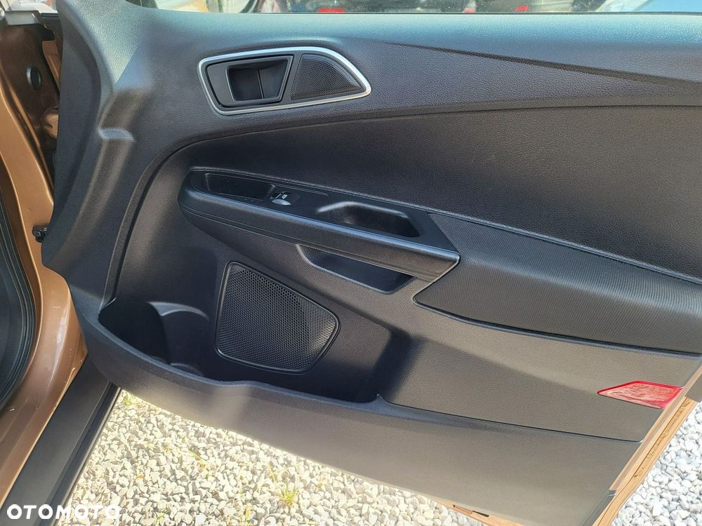 Ford B-MAX - 25