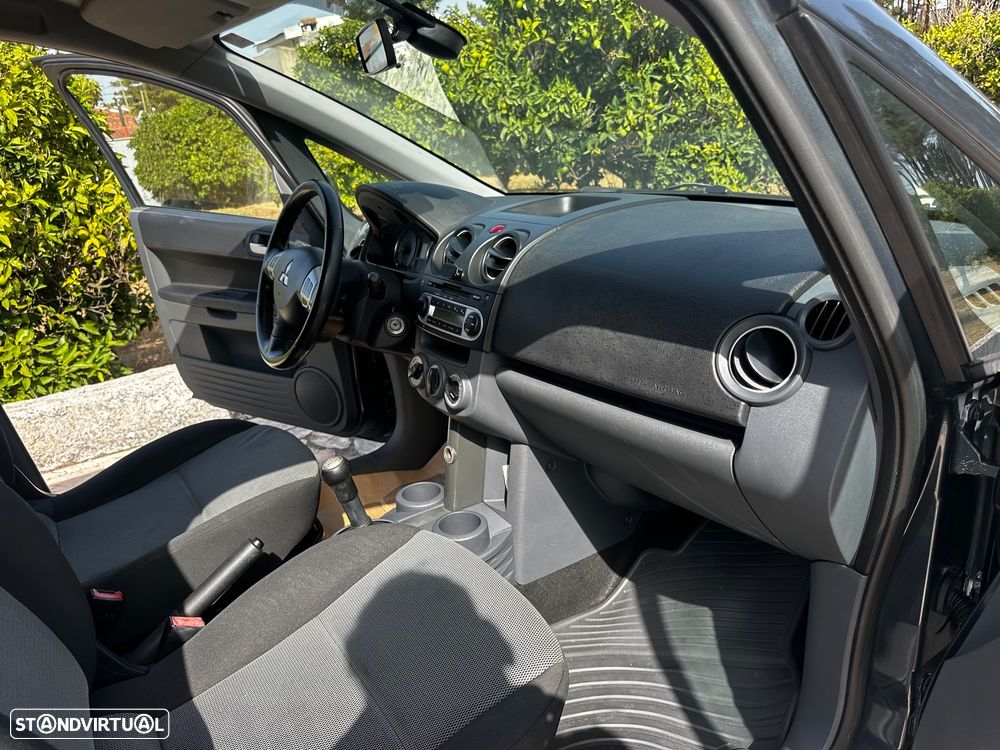 Mitsubishi Colt 1.3 Instyle ClearTec - 19