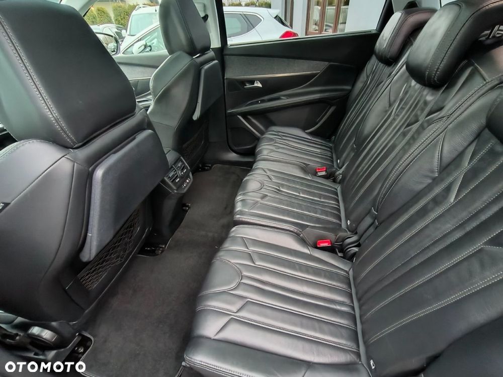 Peugeot 5008 - 16