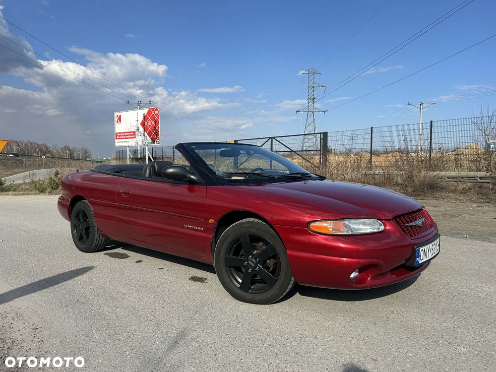 Chrysler Stratus - 5