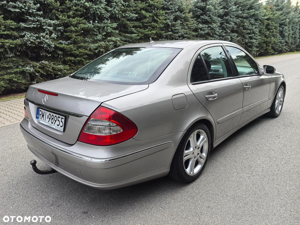 Mercedes-Benz Klasa E 220 CDI Elegance - 13