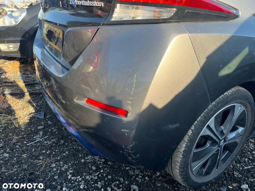 ZDERZAK TYŁ NISSAN LEAF ZE1 II 2 4 PDC KOLOR KAD - 3