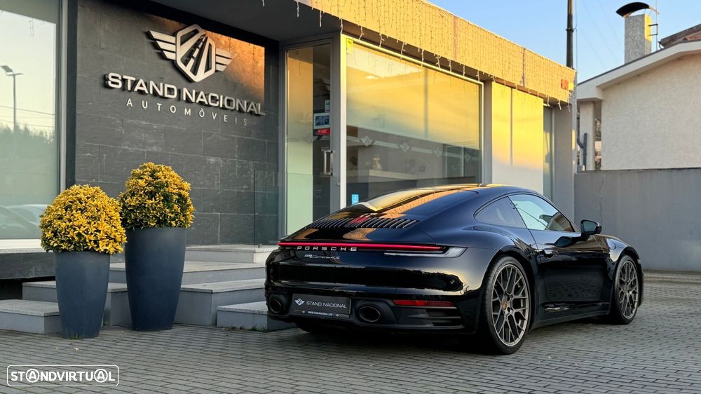 Porsche 911 (992) Carrera 4S PDK - 11
