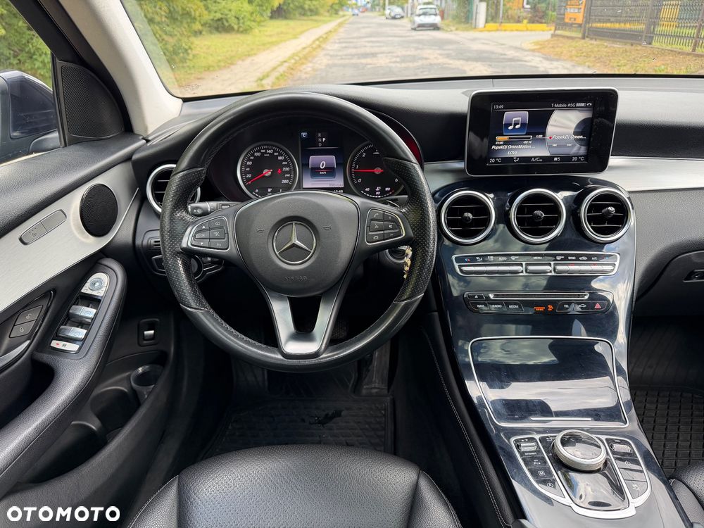 Mercedes-Benz GLC 220 d 4Matic 9G-TRONIC AMG Line - 13