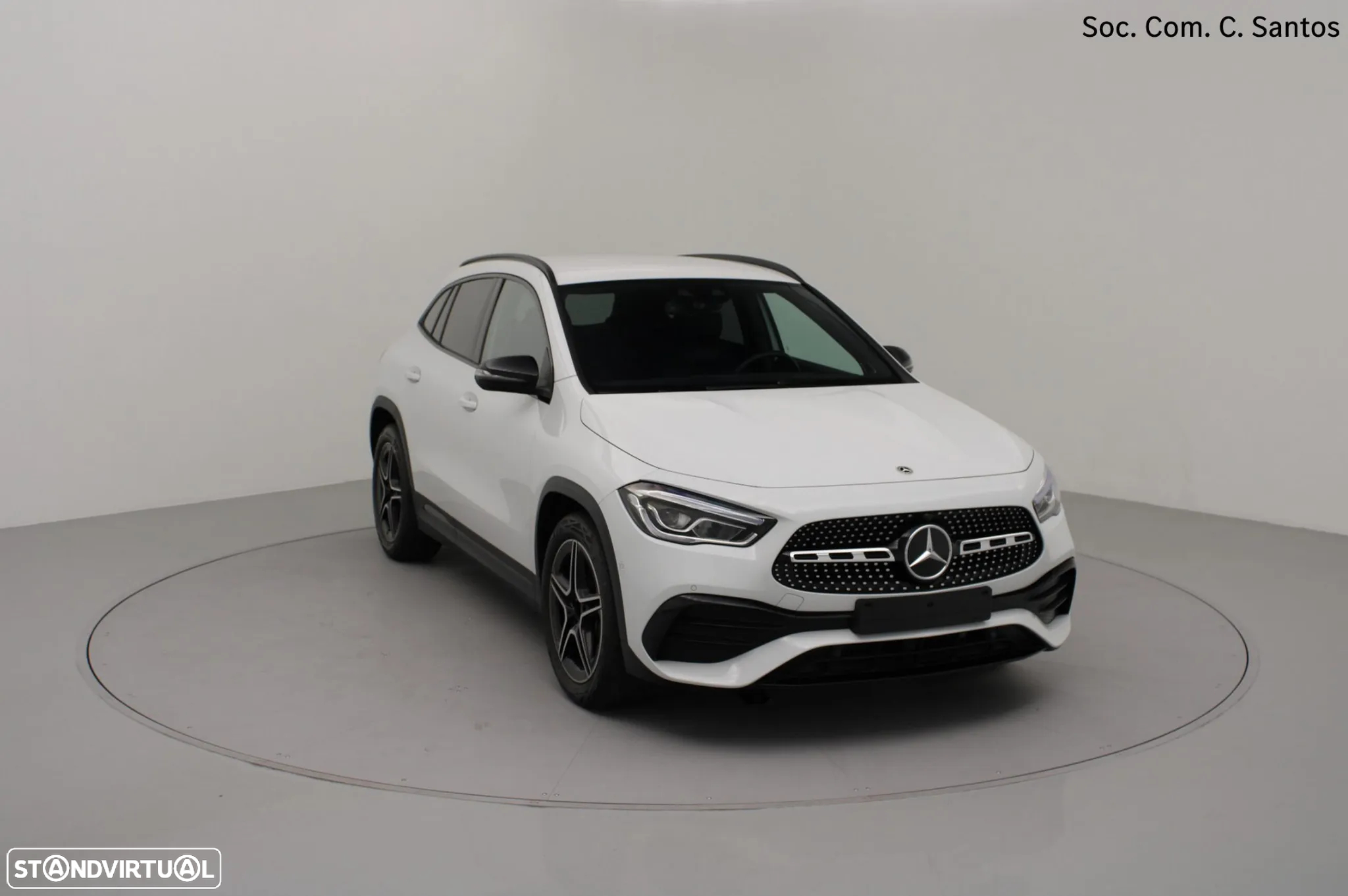 Mercedes-Benz GLA 180 7G-DCT AMG Line - 3