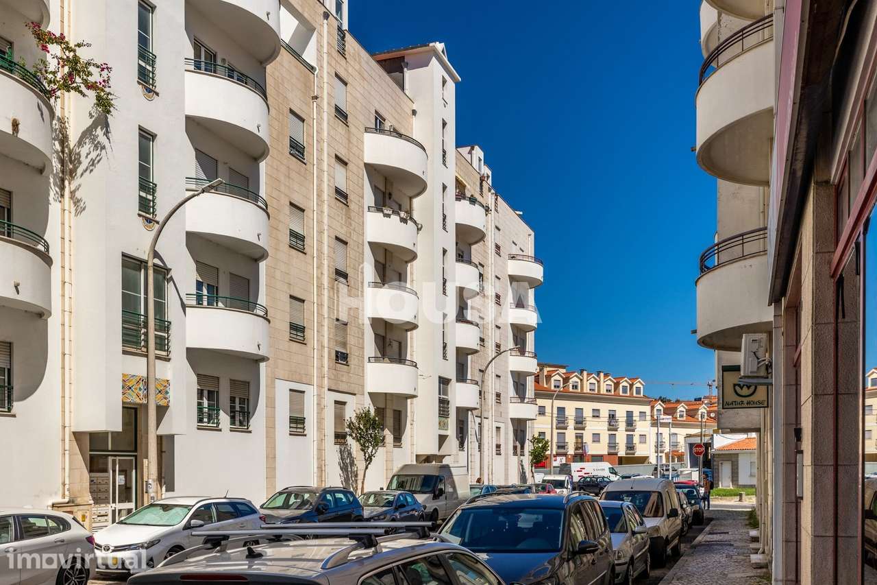 Apartamento T3 com Sótão, Garagem e Terraço – Nova Leiria - Grande imagem: 2/60