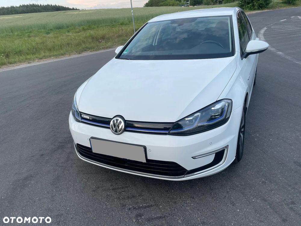 Volkswagen Golf e-Golf - 1