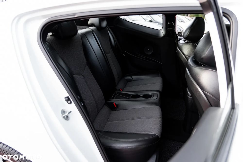 Hyundai Veloster 1.6 blue Premium - 23