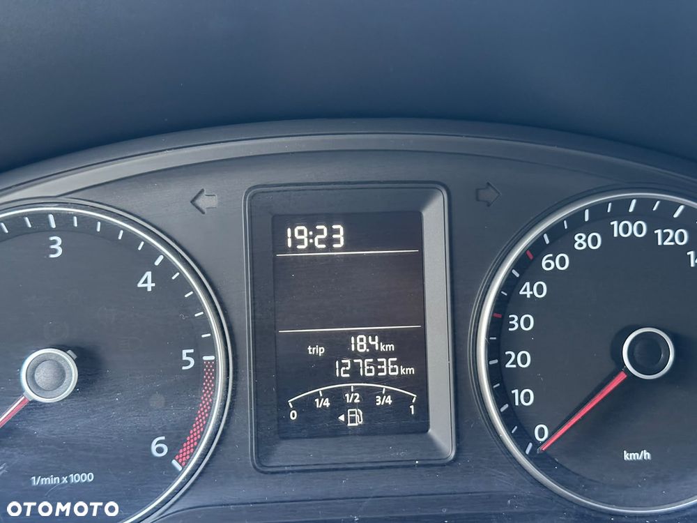 Volkswagen Transporter - 16