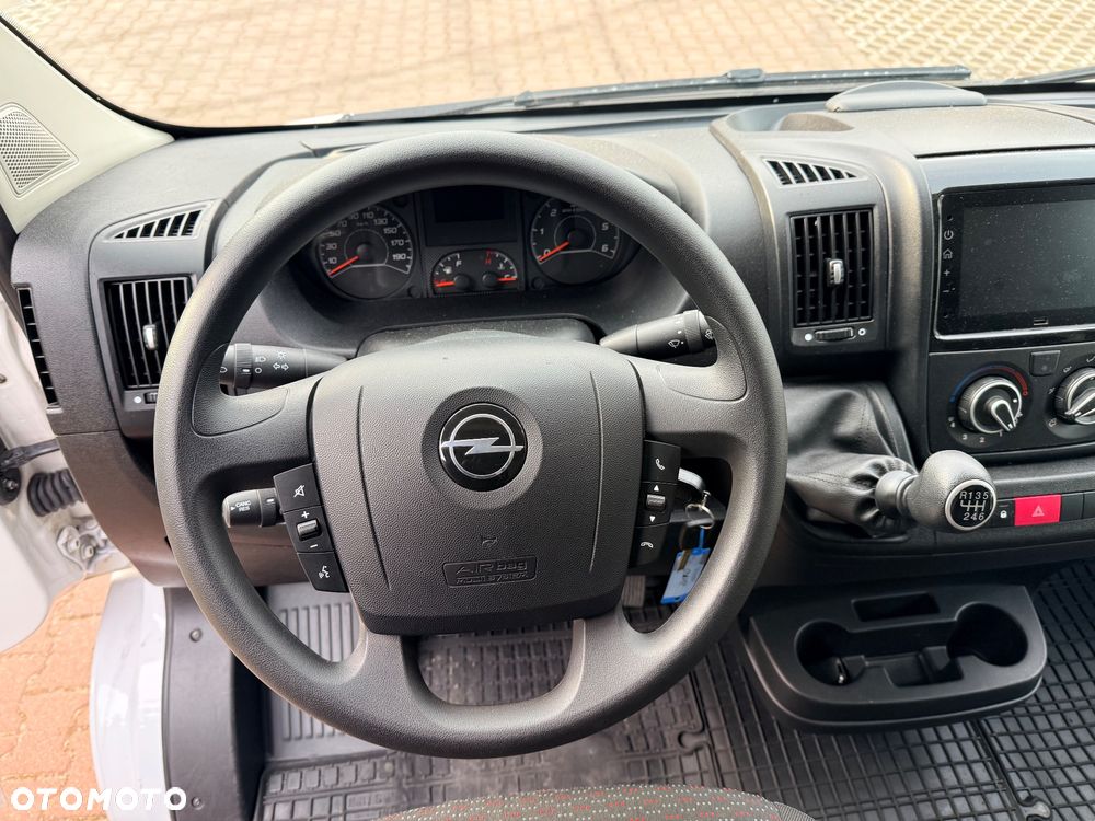Opel MOVANO - 16
