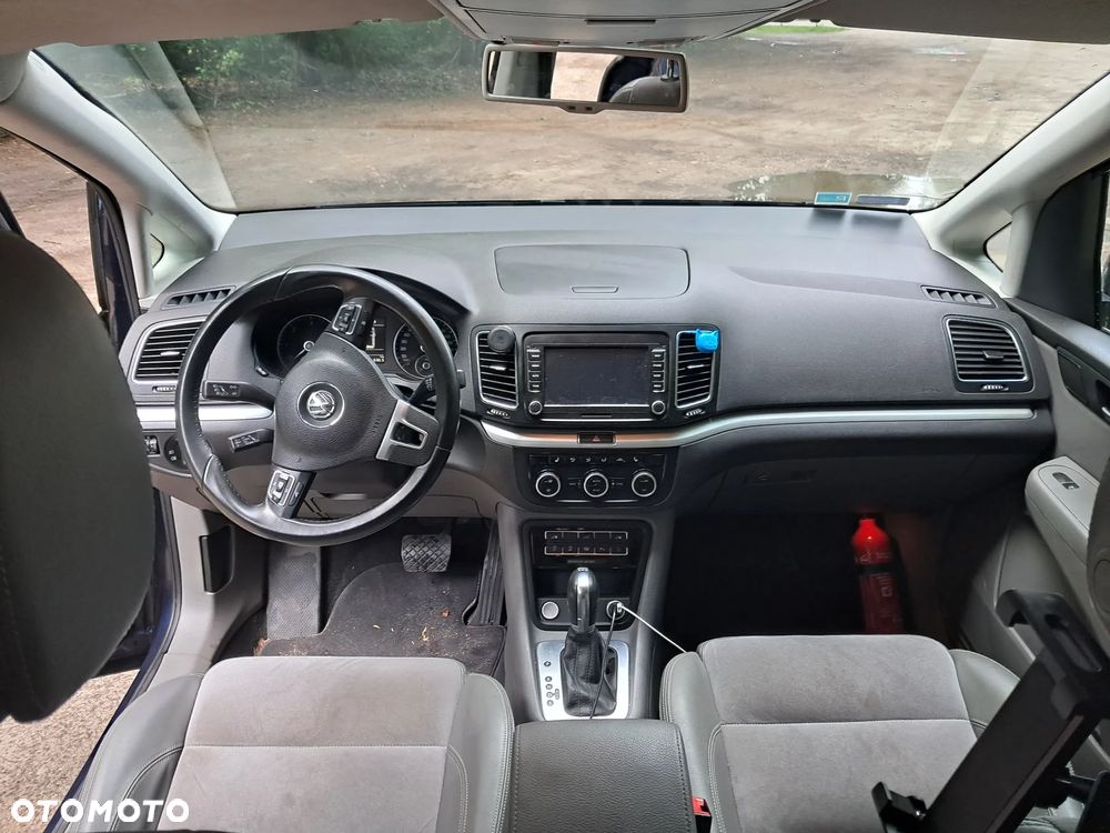 Volkswagen Sharan 2.0 TDI Highline DSG - 13