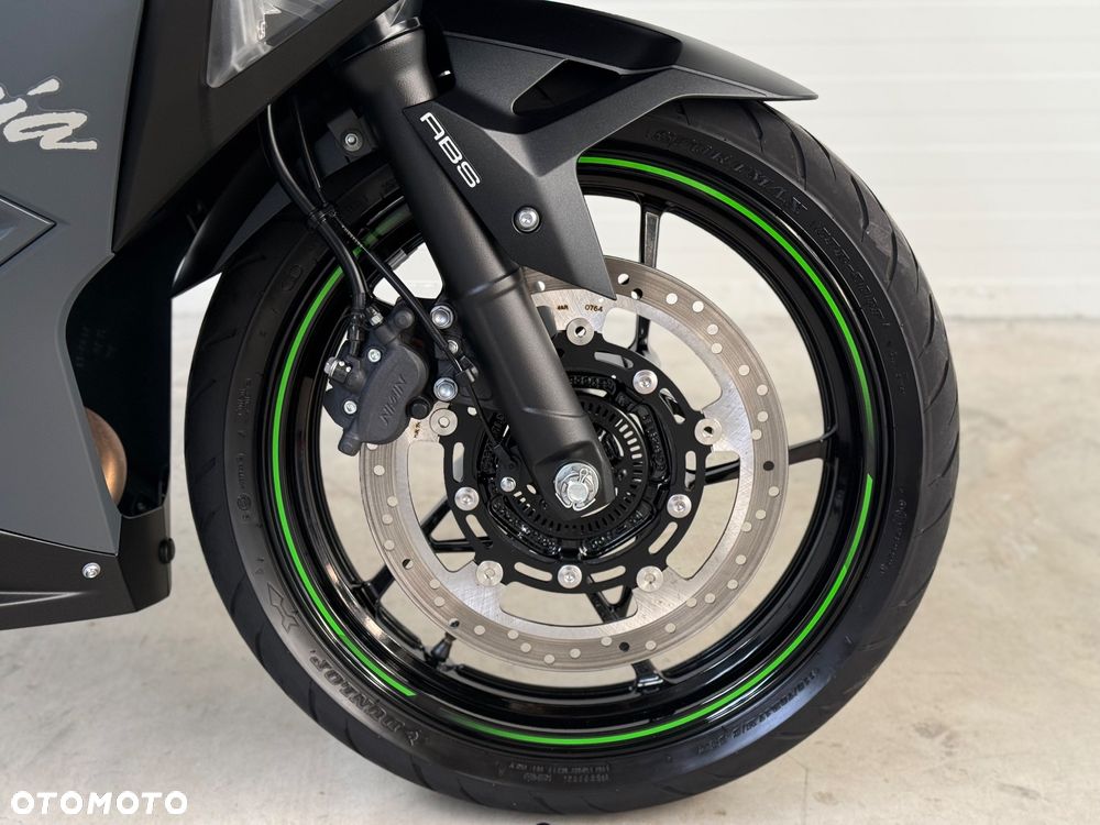 Kawasaki Ninja 500 - 10