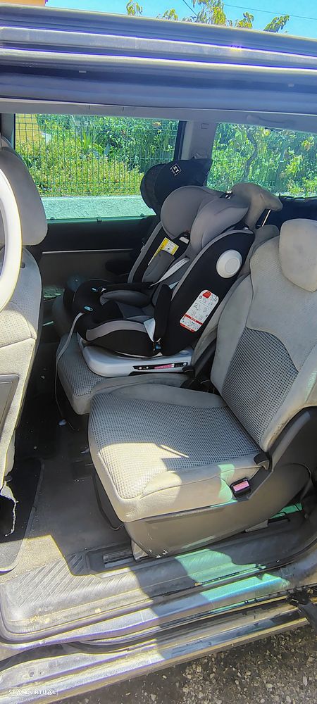 Peugeot 807 2.2 HDi Navteq - 9