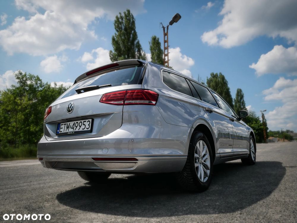 Volkswagen Passat 2.0 TDI SCR DSG Highline - 19
