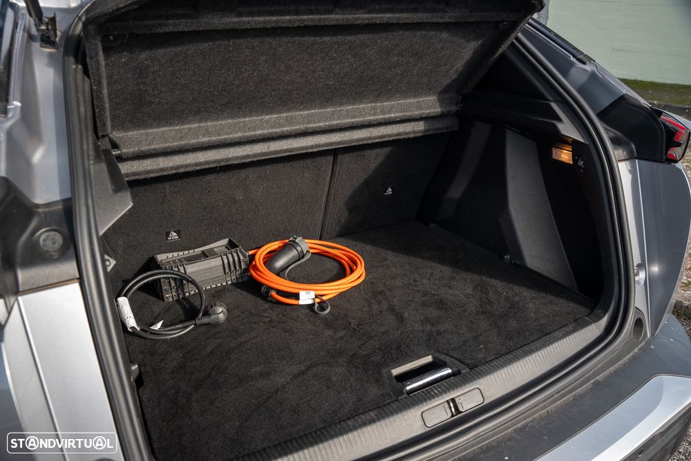 Peugeot e-2008 GT Pack - 17