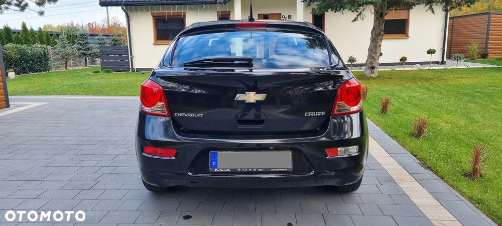 Chevrolet Cruze - 10