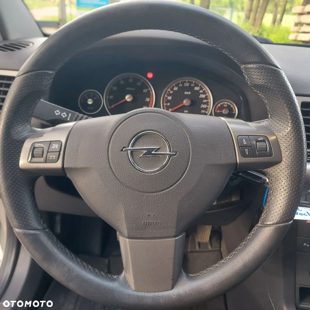 Opel Vectra 2.2 GTS - 20