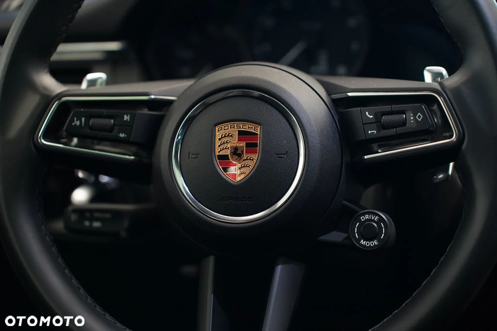 Porsche Macan Standard - 28