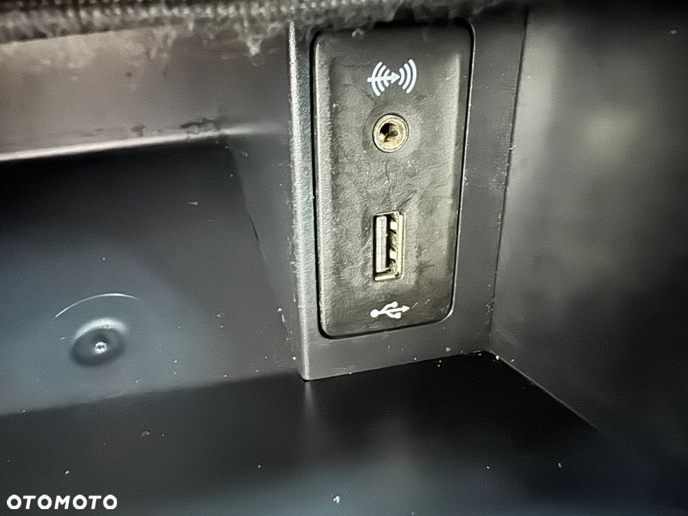 Volkswagen Golf 1.4 TSI BlueMotion Technology DSG Highline - 24