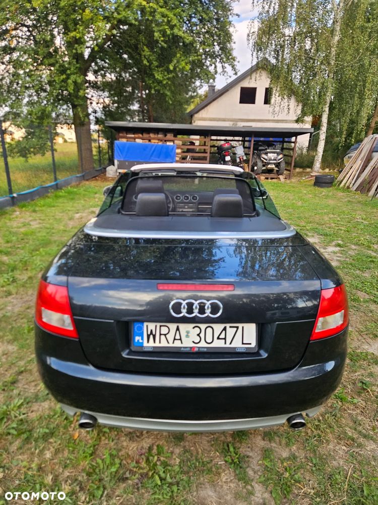 Audi A4 Cabrio 2.4 - 29