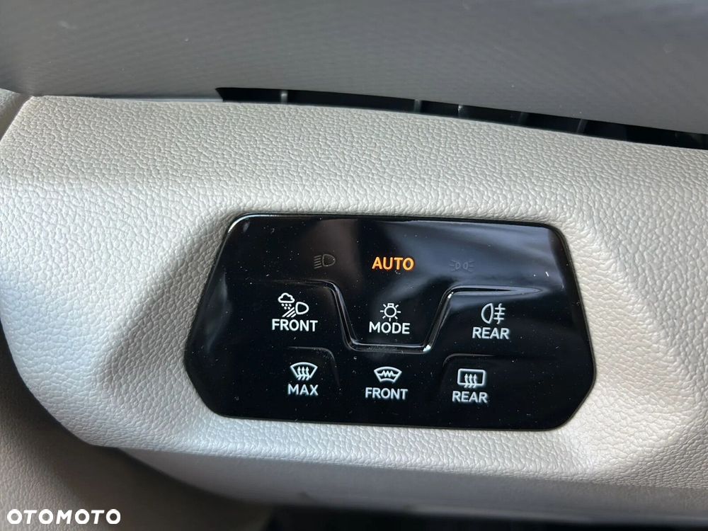 Volkswagen California - 31