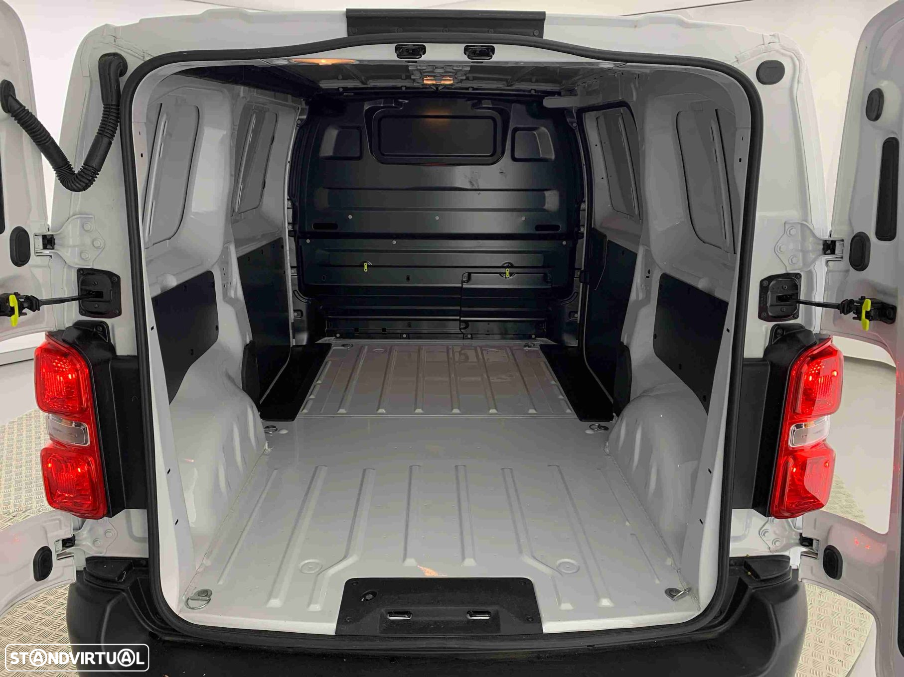 Opel Vivaro-e 50 kWh L2H1 - 11