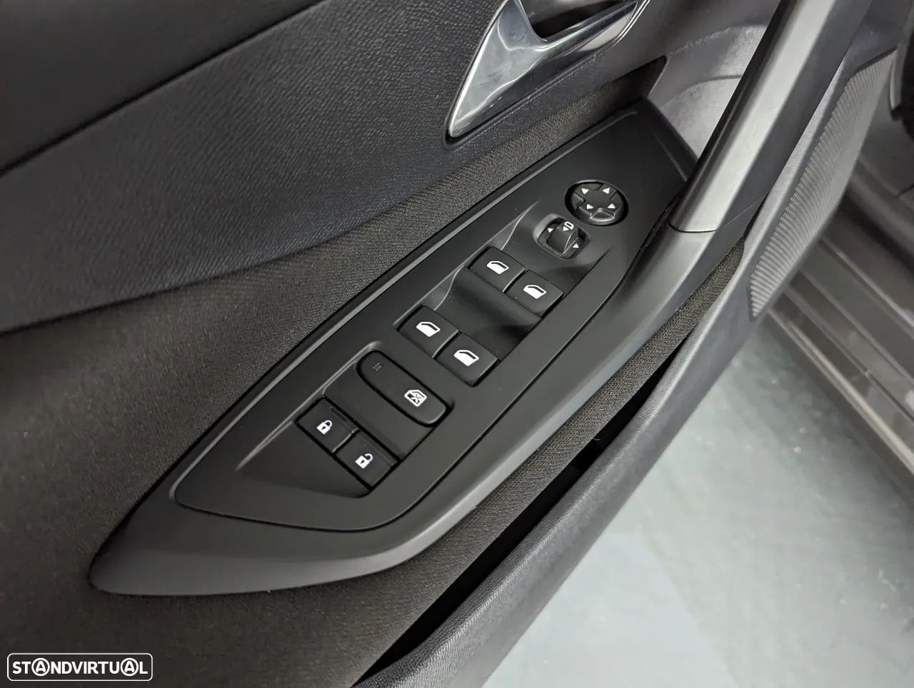 Peugeot 308 SW 1.2 PureTech Active - 24