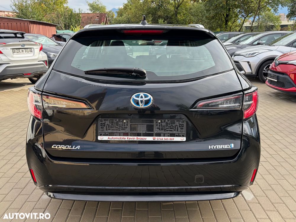 Toyota Corolla 1.8 HSD Business - 9